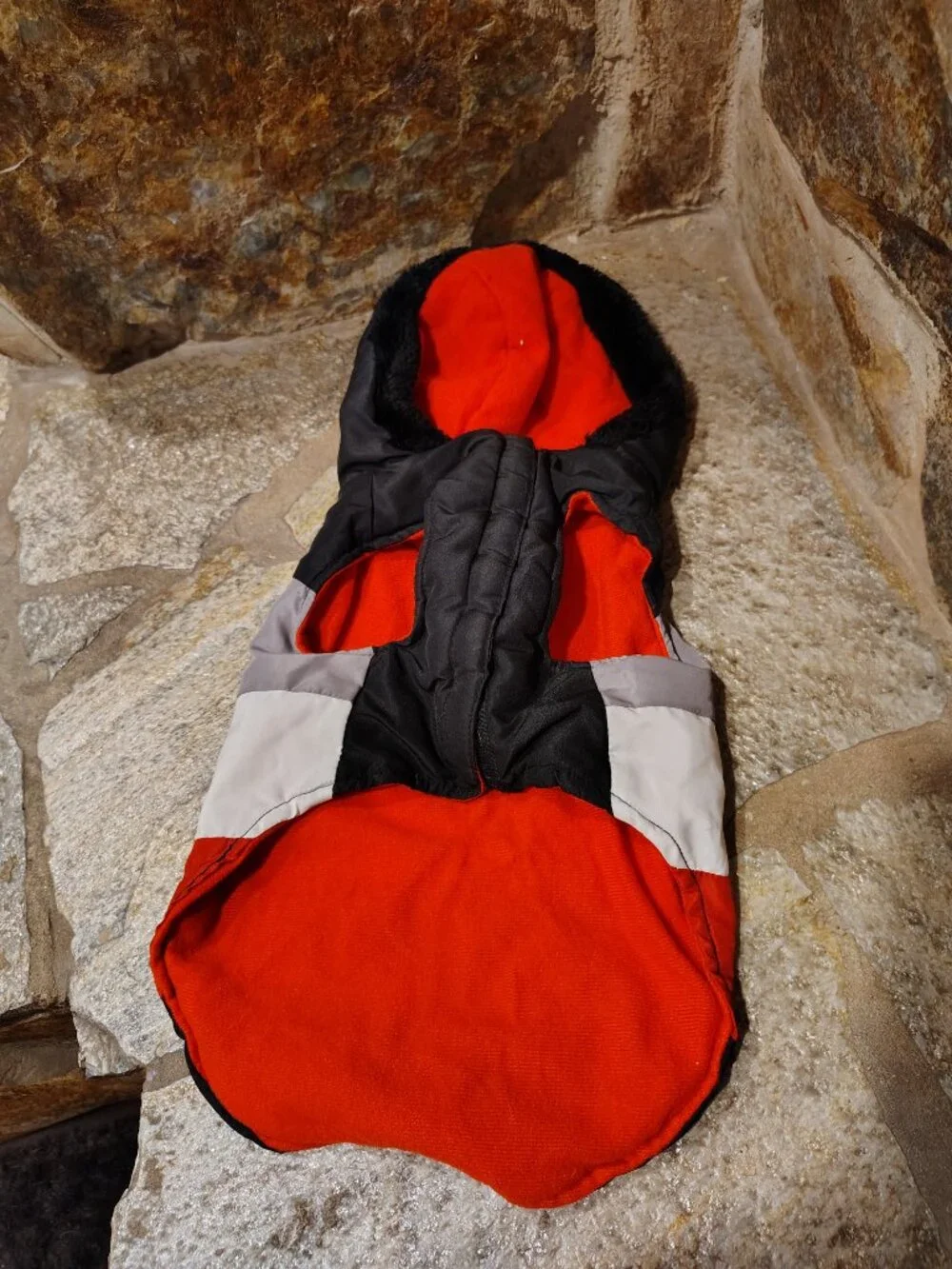 Hooded Winter Pet Jacket Size Medium Dog Cat Hoodie Velcro Warm Colorblock